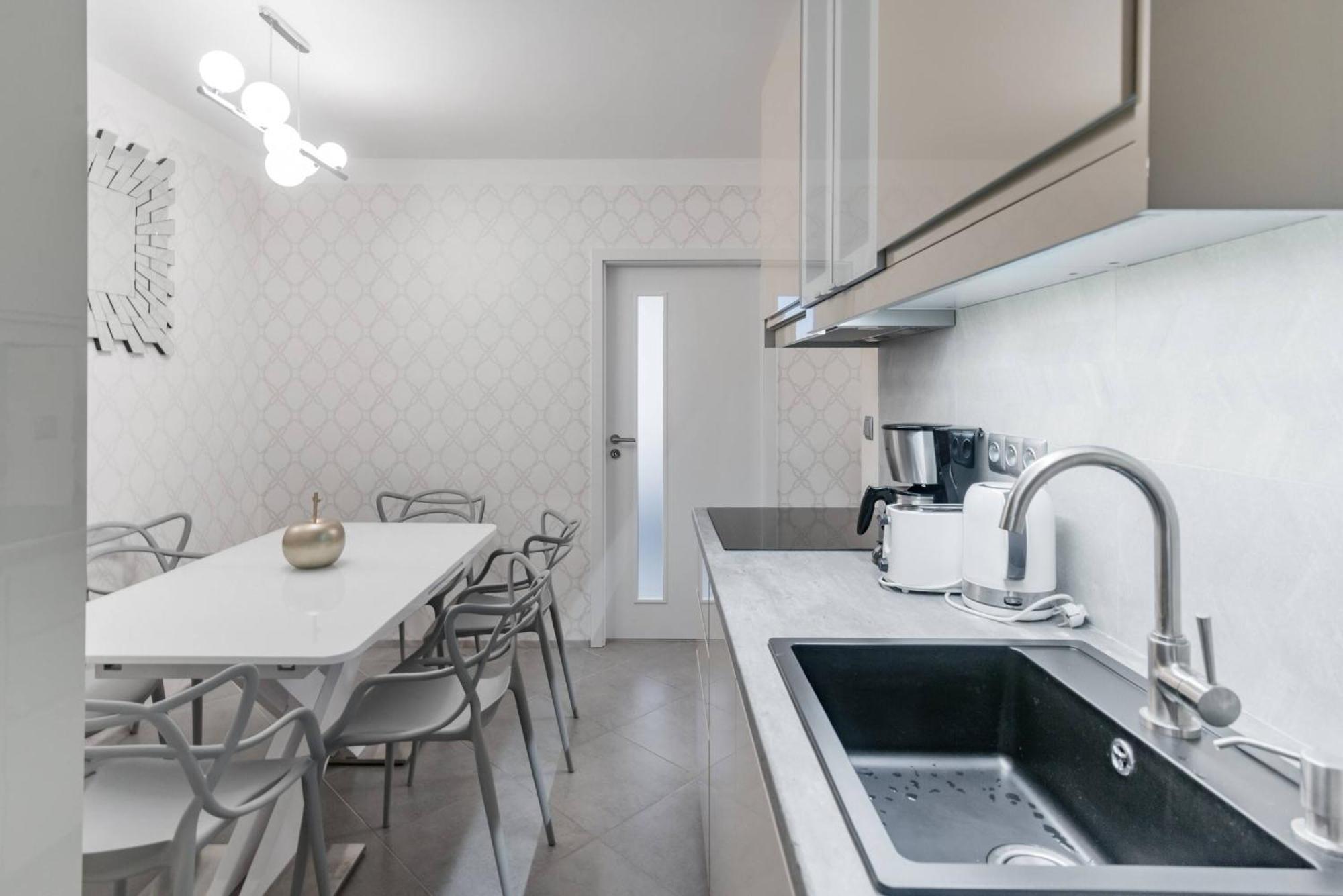 Pastel Art Deco 3bdr Ruterra Lägenhet *