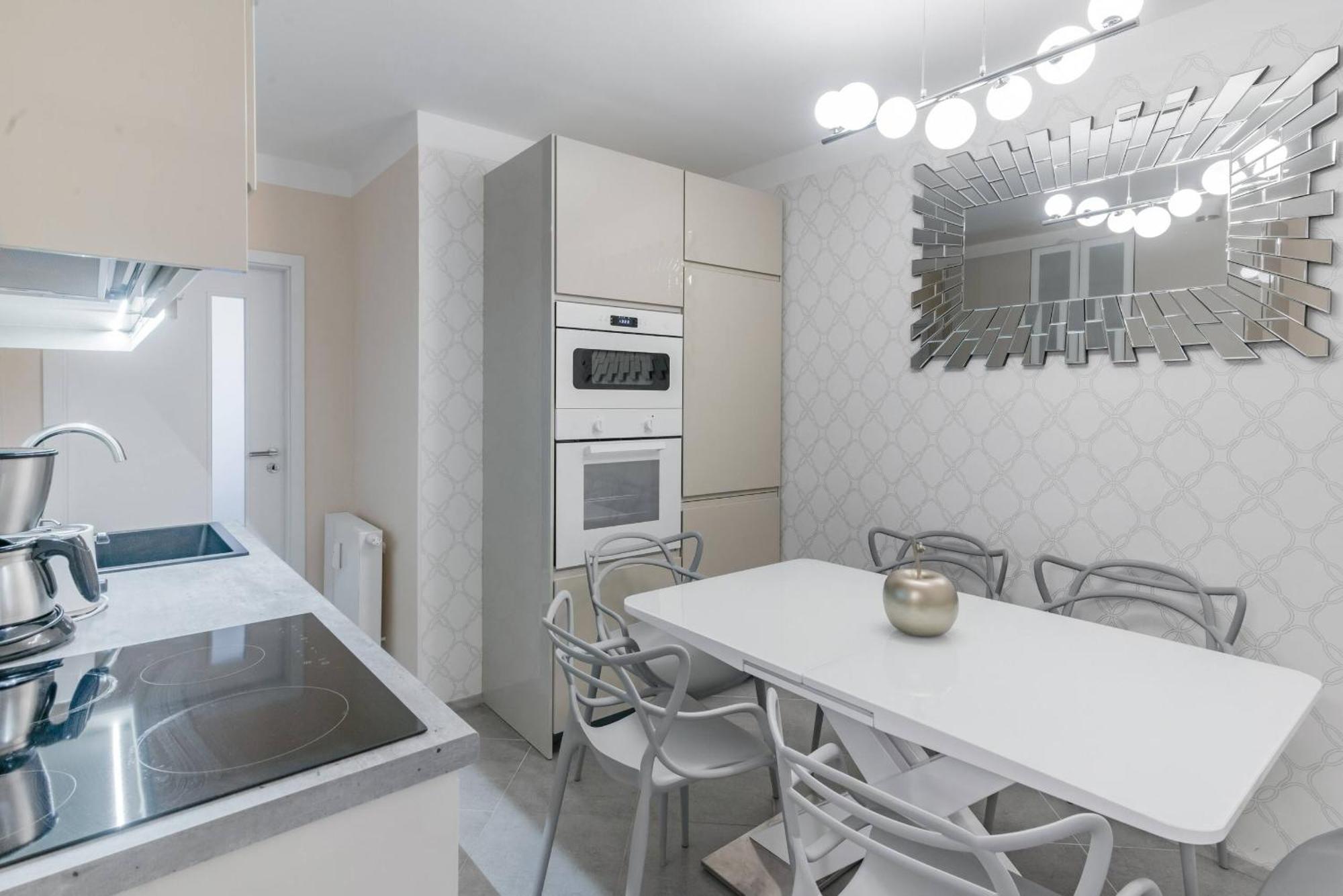 Lägenhet Pastel Art Deco 3bdr Ruterra *